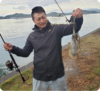 早朝魚釣り